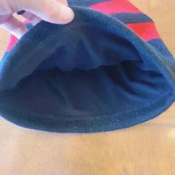 Port & Co Men's Black/Red Striped Acrylic Fleece Lined Beanie - Picture 3 of 6